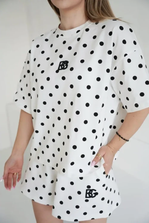 bg_69e6535204d95_163906-768x1152.webp